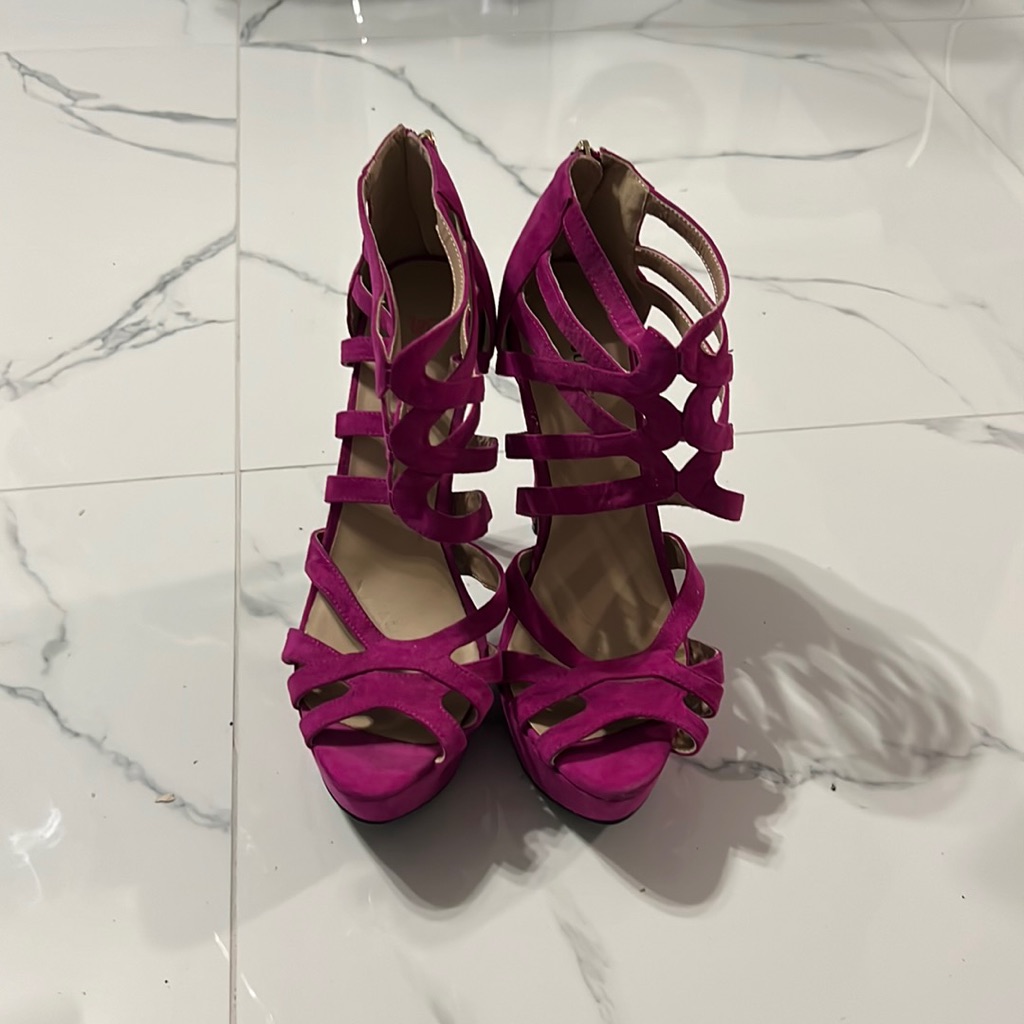 Brand Justfab Size 11 Color Pink